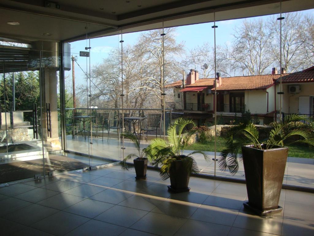 Nymfes Hotel Káto Loutrákion Exterior foto